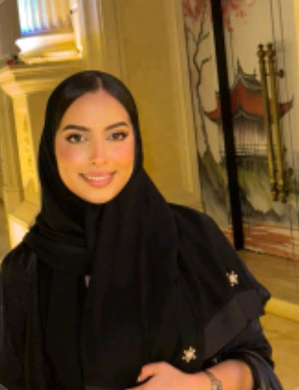 خبيرة التجميل ايمان بيوتي💄