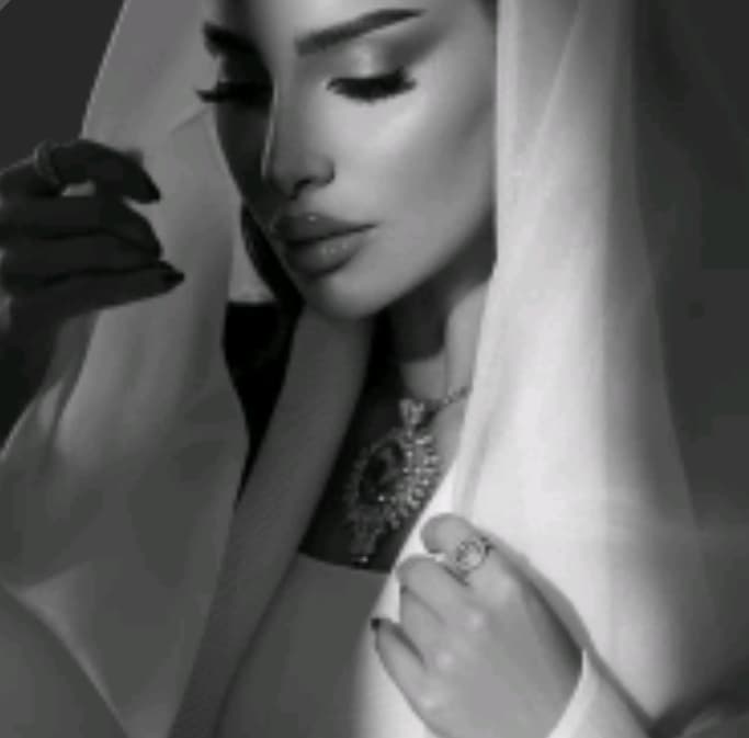 Maryam almahmeed🦋💄