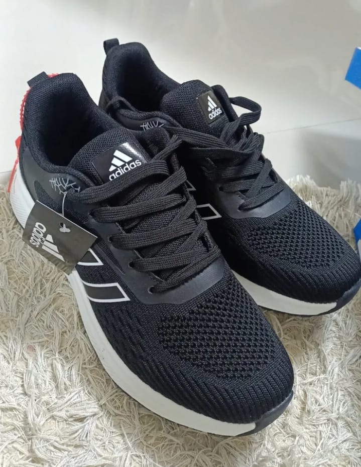 جوتي رياضي اصلي